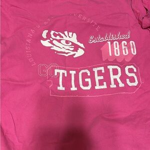 Hanes Pink Short Sleeve Tee Vibrant Design